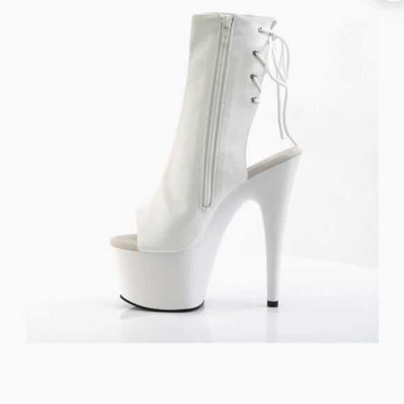 Dance shoes - Picture 2 of 4